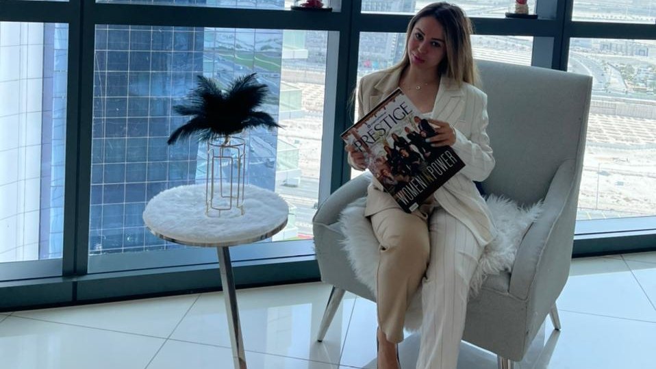 سيدة الأعمال أية حداد لا يمكن الوصول إلى النجاح دون الخروج إلى العمل. - صورة مميزة صورة مميزة: سيدة الأعمال أية حداد لا يمكن الوصول إلى النجاح دون الخروج إلى العمل.