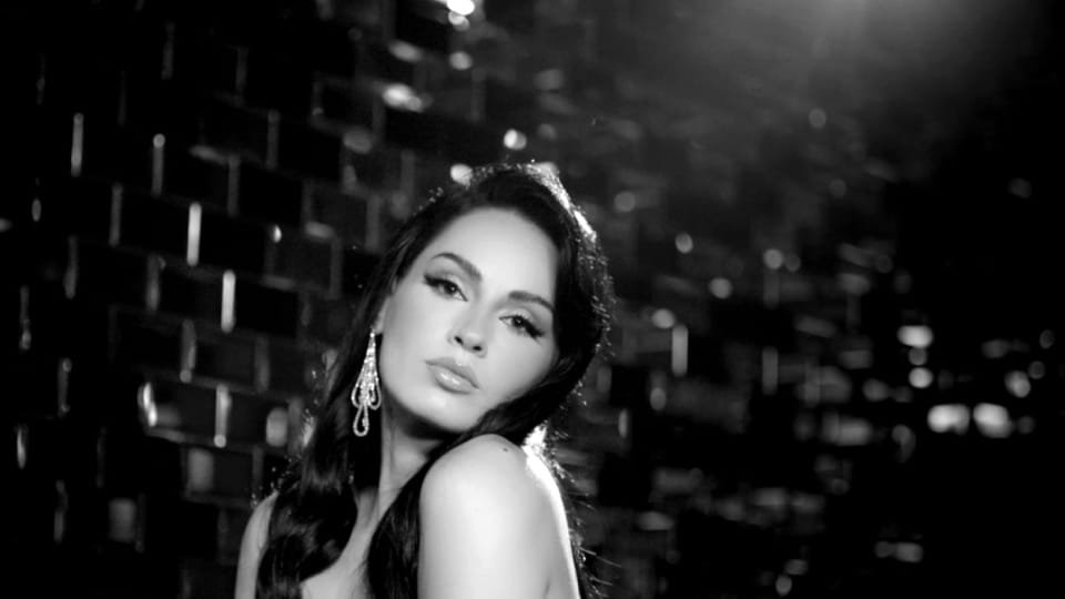 الفنانة أريج تتخطى عتبة النصف مليون مشاهدة على يوتيوب بأغنيتها زعلانة