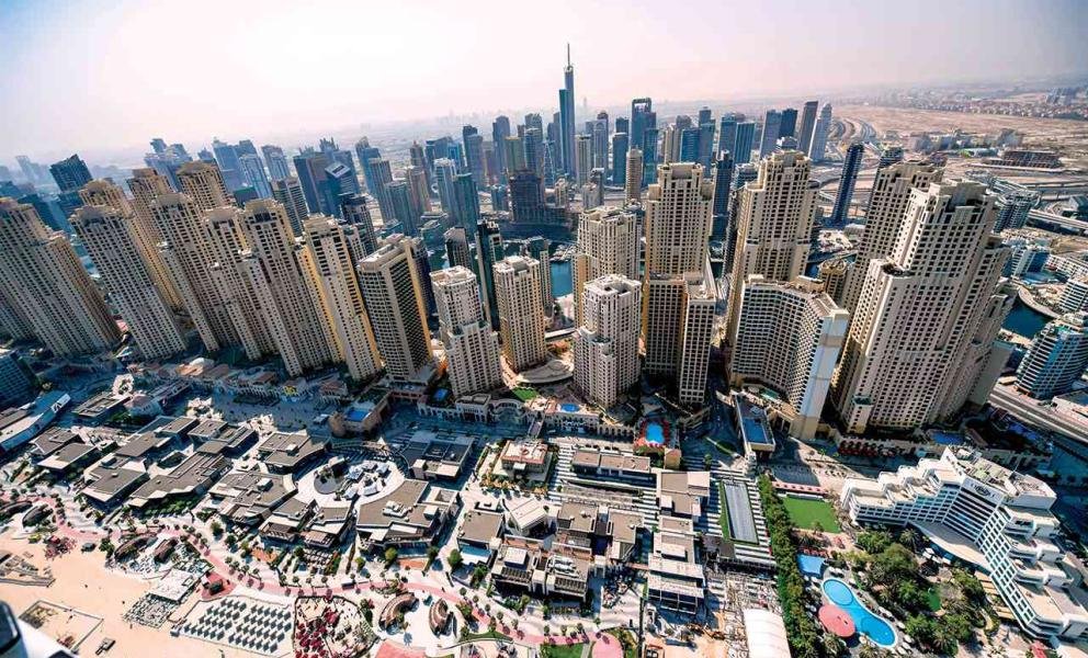 الإمارات.. القطاع ال غير النفطي يواصل التباطؤ في ديسمبر