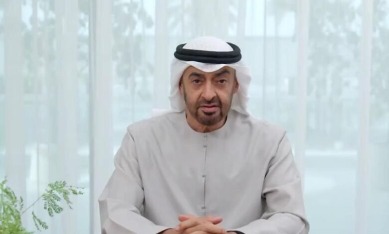 بن زايد يقيل مسؤولاً بمجلس الأمن الوطني