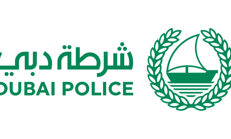 بعد سقوطها في البحر شرطة دبي تعيد ساعة ثمينة لسائح