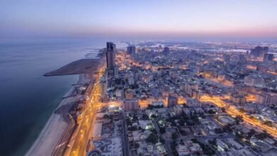 حريق كبير يصيب شقق سكنية في عجمان