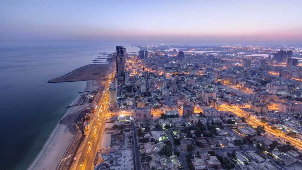 صورة مميزة: حريق كبير يصيب شقق سكنية في عجمان