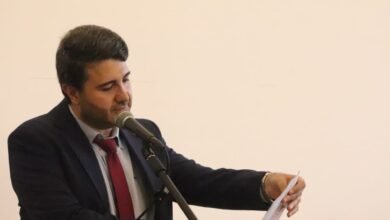 صورة توضيحية - أنطوان يزبك لن ينقطع الوتر لأحمد دهيني رواية خارقة تجمع بين الفلسفة والحب والمافيا
