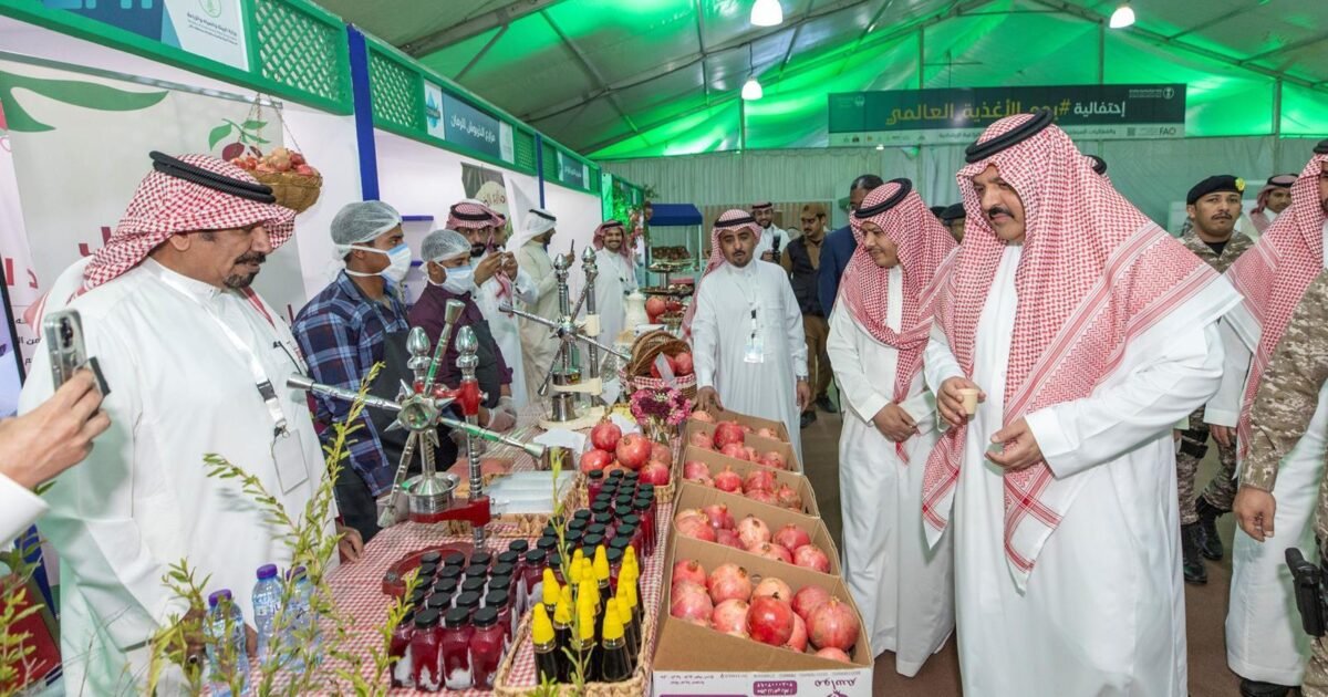 الوزارة تؤكد حاجة المزارعين إلى تمويل لتحديث البساتين ودعم التصدير - صورة مميزة الوزارة تؤكد حاجة المزارعين إلى تمويل لتحديث البساتين ودعم التصدير