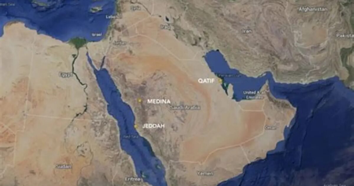 دبلوماسية خليجية تسعى لاحتواء تصعيد هرمز واليمن وتهديدات الطاقة