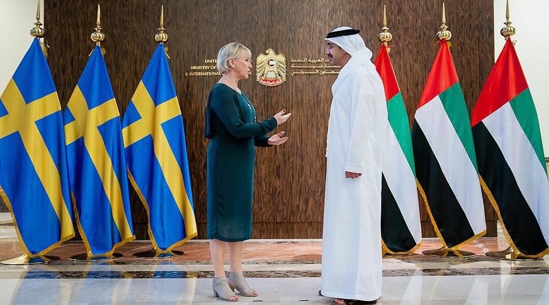 الإمارات تسلم السفير السويدي احتجاجاً رسمياً على حرق نسخة من القرآن الكريم