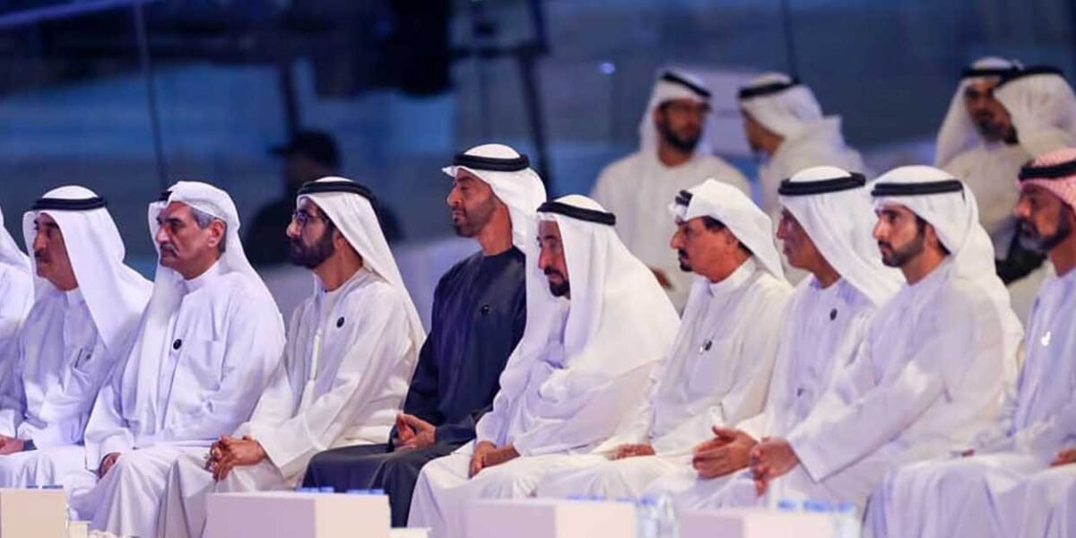 رئيس الدولة يستقبل حكام الإمارات في قصر المشرف بمناسبة عيد الأضحى