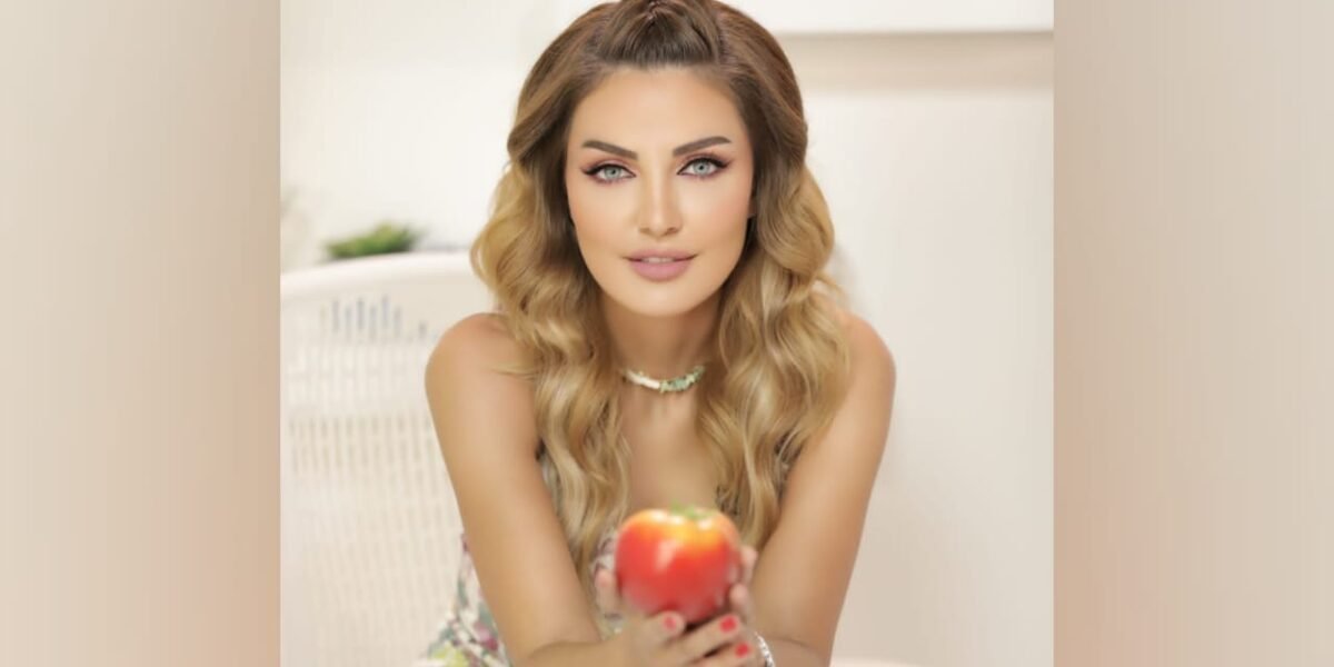 من هي الدكتورة فيرا متا؟