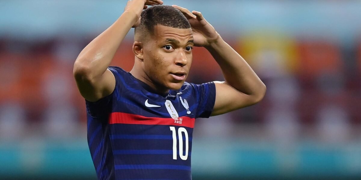 هل ينتقل مبابي إلى الهلال السعودي؟