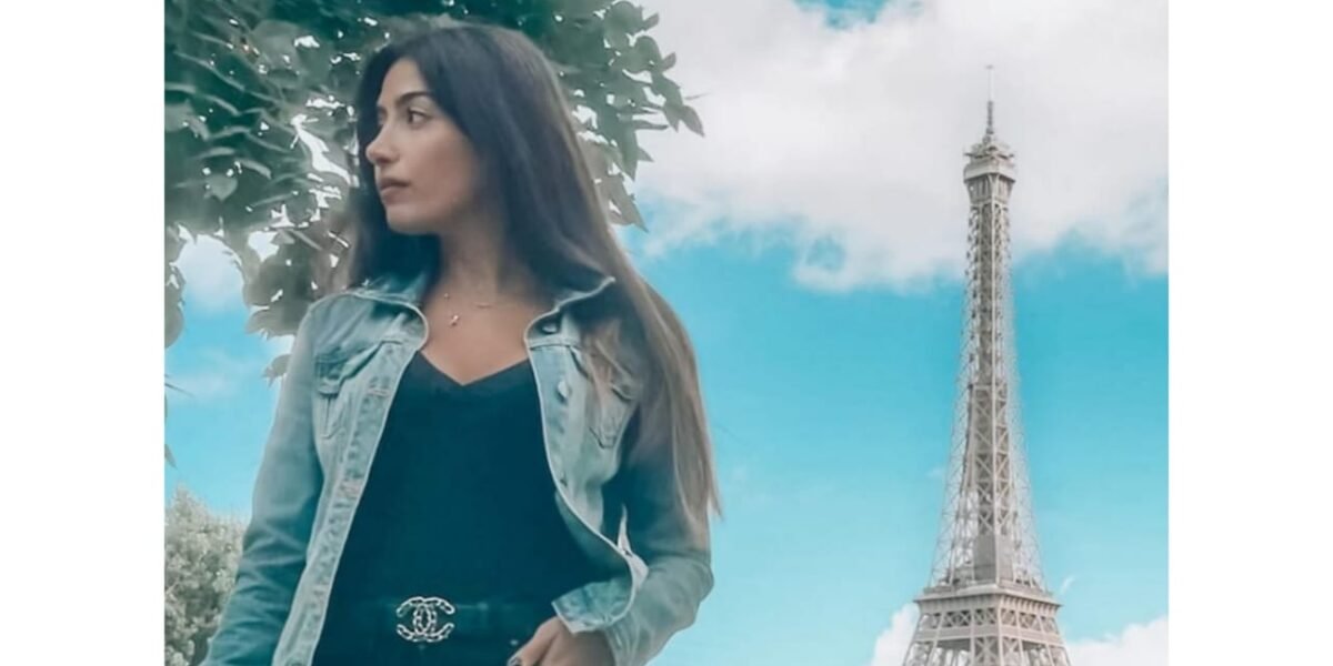 Elsa Boulos تخطف الأنظار من باريس