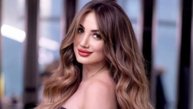 بإطلالات متنوعة عارضة الأزياء جوانا مسعد تخطو بثبات في عالم التسويق الإلكتروني
