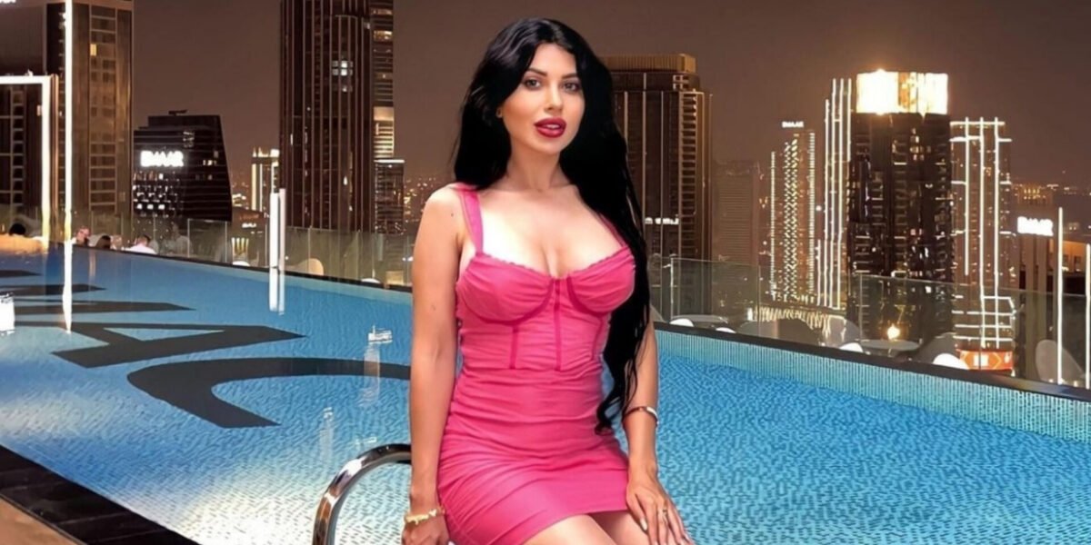 جانين خوري تخطف الأنظار بإطلالة جريئة
