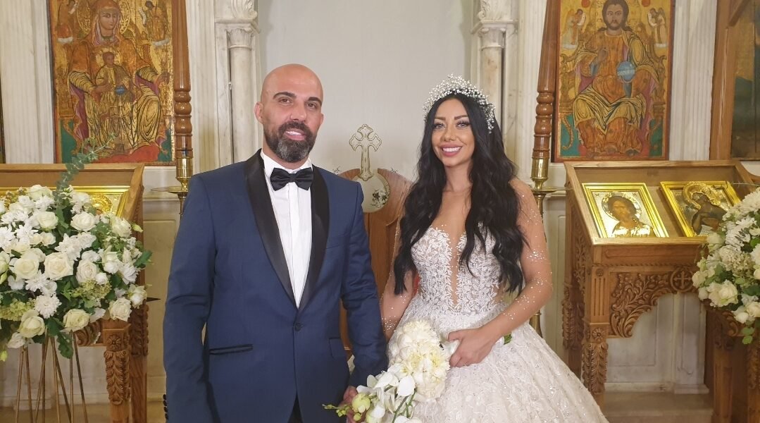 صورة مميزة: حفل زفاف أسطوري للعروسين جوني اسطا ونيكول صدقة وشقيقه النجم ناجي يحيي الحفل
