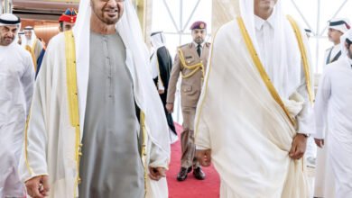 رئيس دولة الإمارات يهنأ أمير قطر في الذكرى العاشرة لتوليه الحكم