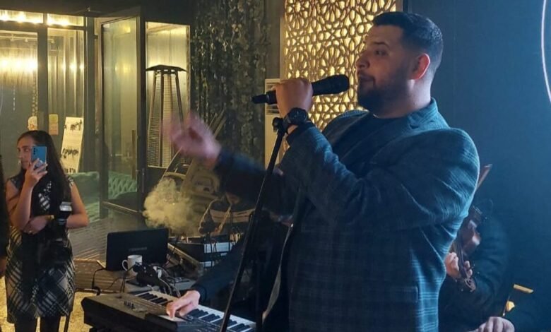 رشيد النجار وأجواء ة ساحرة بصوته في أسمهان زغرتا