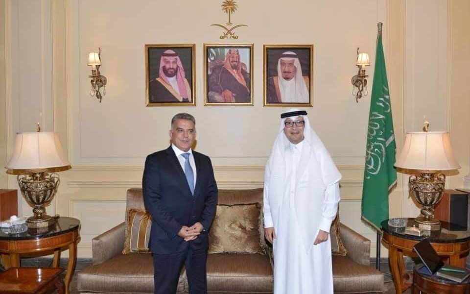 سفير خادم الحرمين الشريفين في لبنان يستقبل المدير العام للأمن العام - صورة مميزة صورة مميزة: سفير خادم الحرمين الشريفين في لبنان يستقبل المدير العام للأمن العام