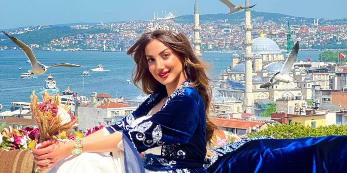 عارضة الأزياء جوانا مسعد جولات متواصلة حول قارات العالم